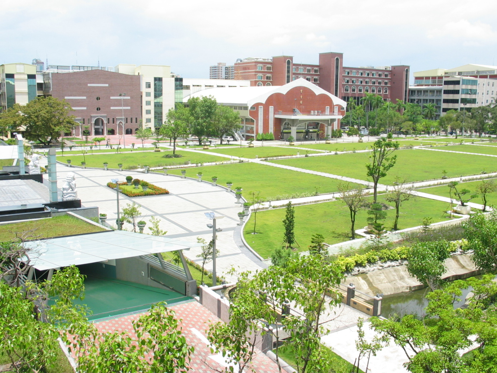 Review Đại Học Khoa Học Công Nghệ Côn Sơn 1